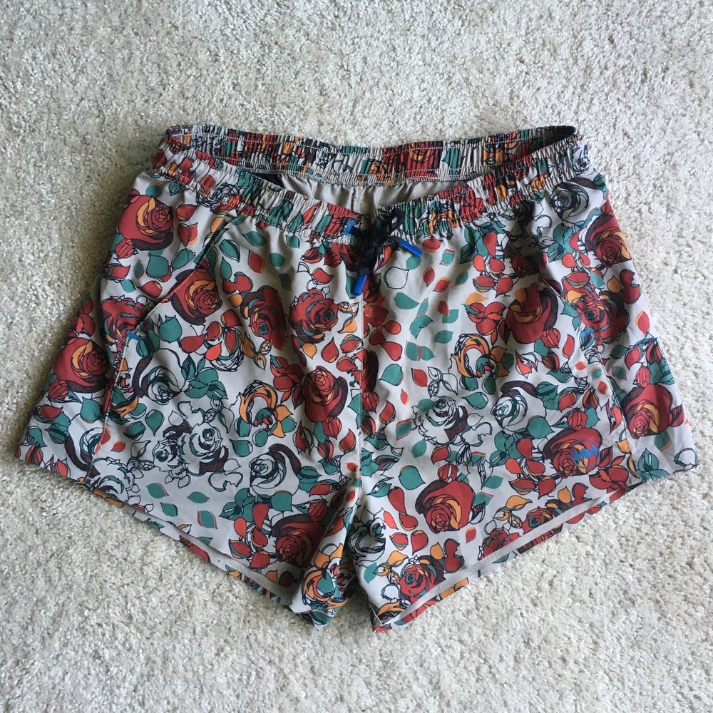 Janji Transit Tech Women's Shorts Floral Camo